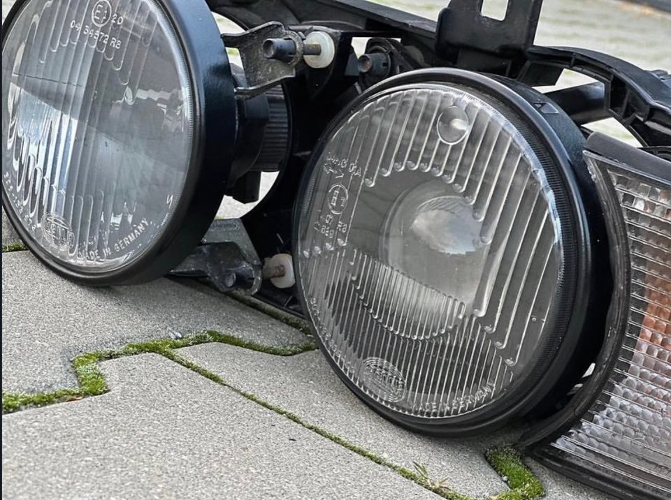 phares hella black bmw e34 phares hella black bmw e34