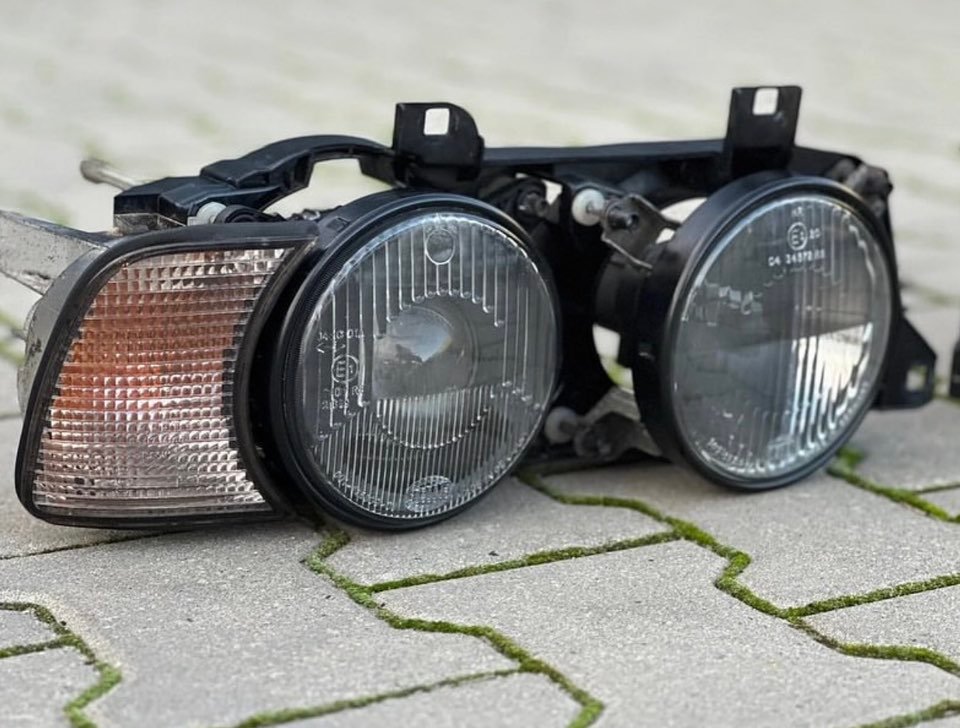 phares hella black bmw e34 phares hella black bmw e34