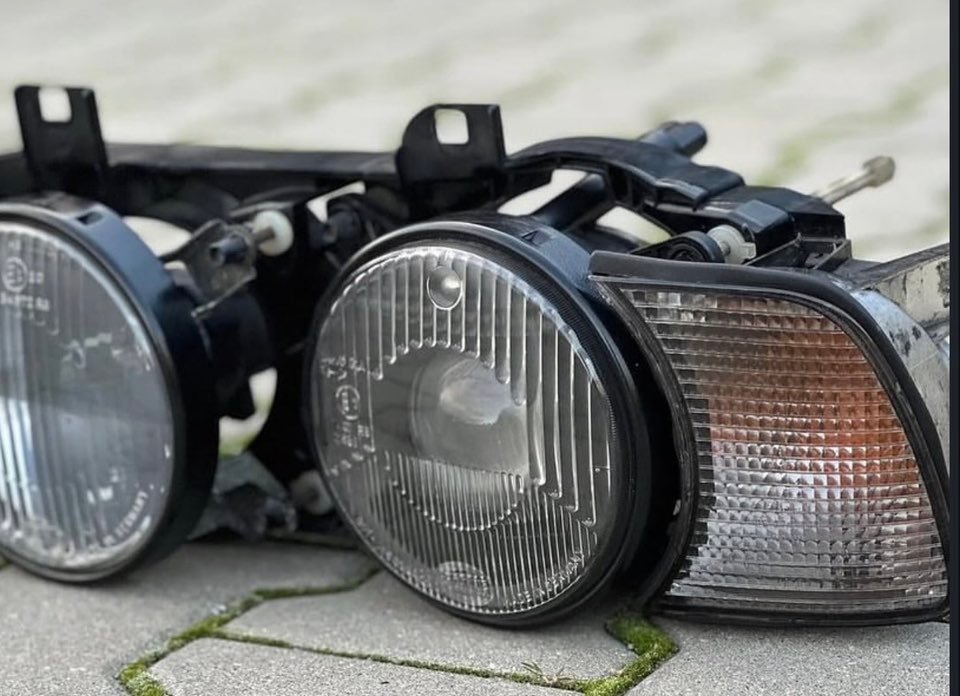 phares hella black bmw e34 phares hella black bmw e34