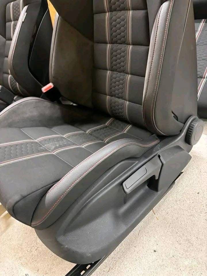 sièges sport gti – État comme neuf sièges sport gti – État comme neuf