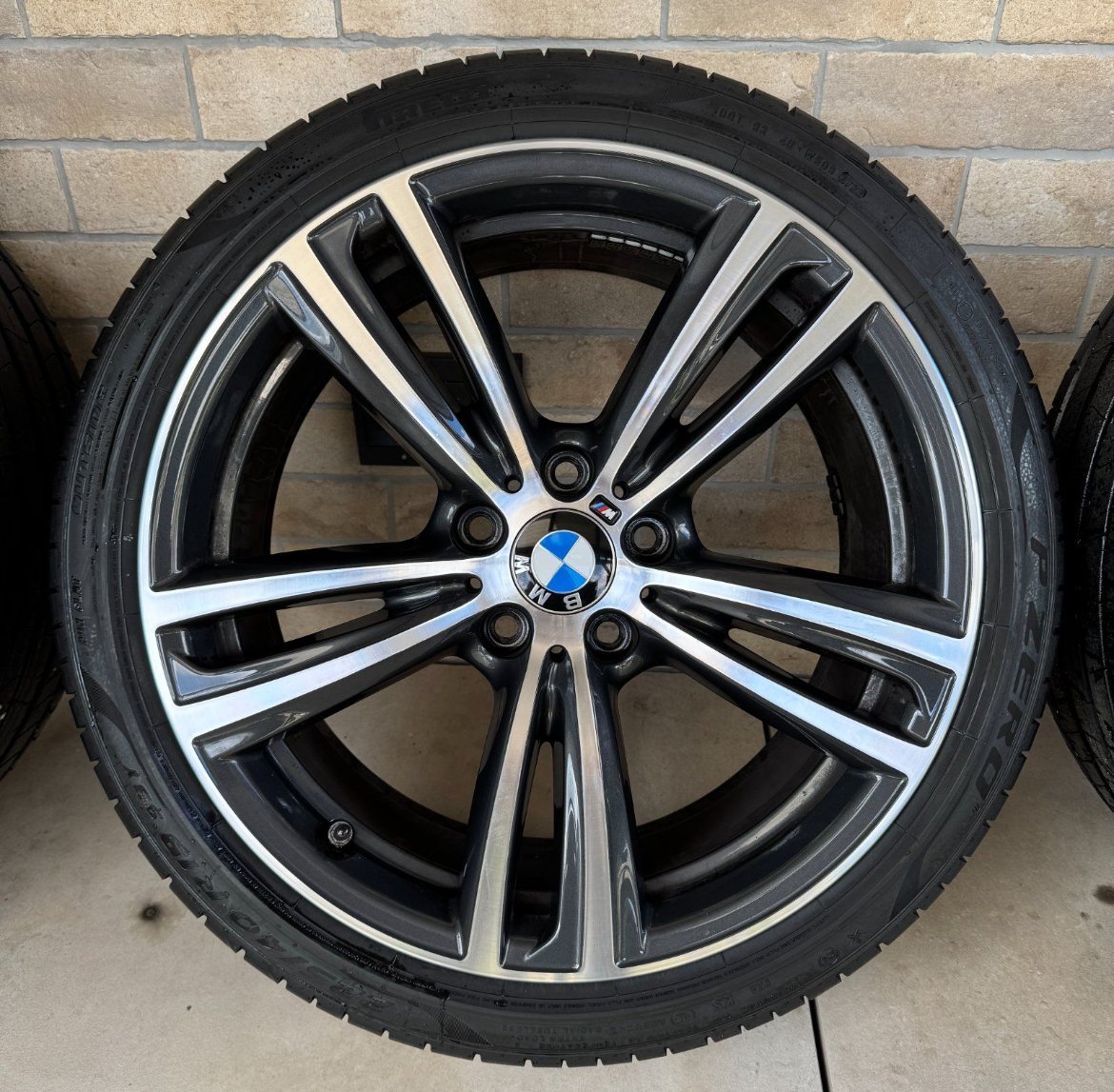 jeu de roues complet d'origine bmw m442 19" jeu de roues complet d'origine bmw m442 19"