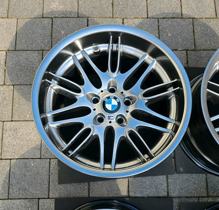 jantes d’origine bmw m5 e39 18” jantes d’origine bmw m5 e39 18”