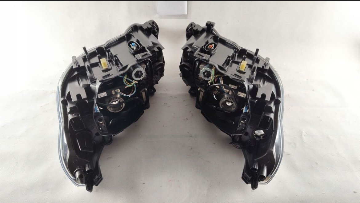 phare xénon curval bmw e60/e61 lci (lift) phare xénon curval bmw e60/e61 lci (lift)