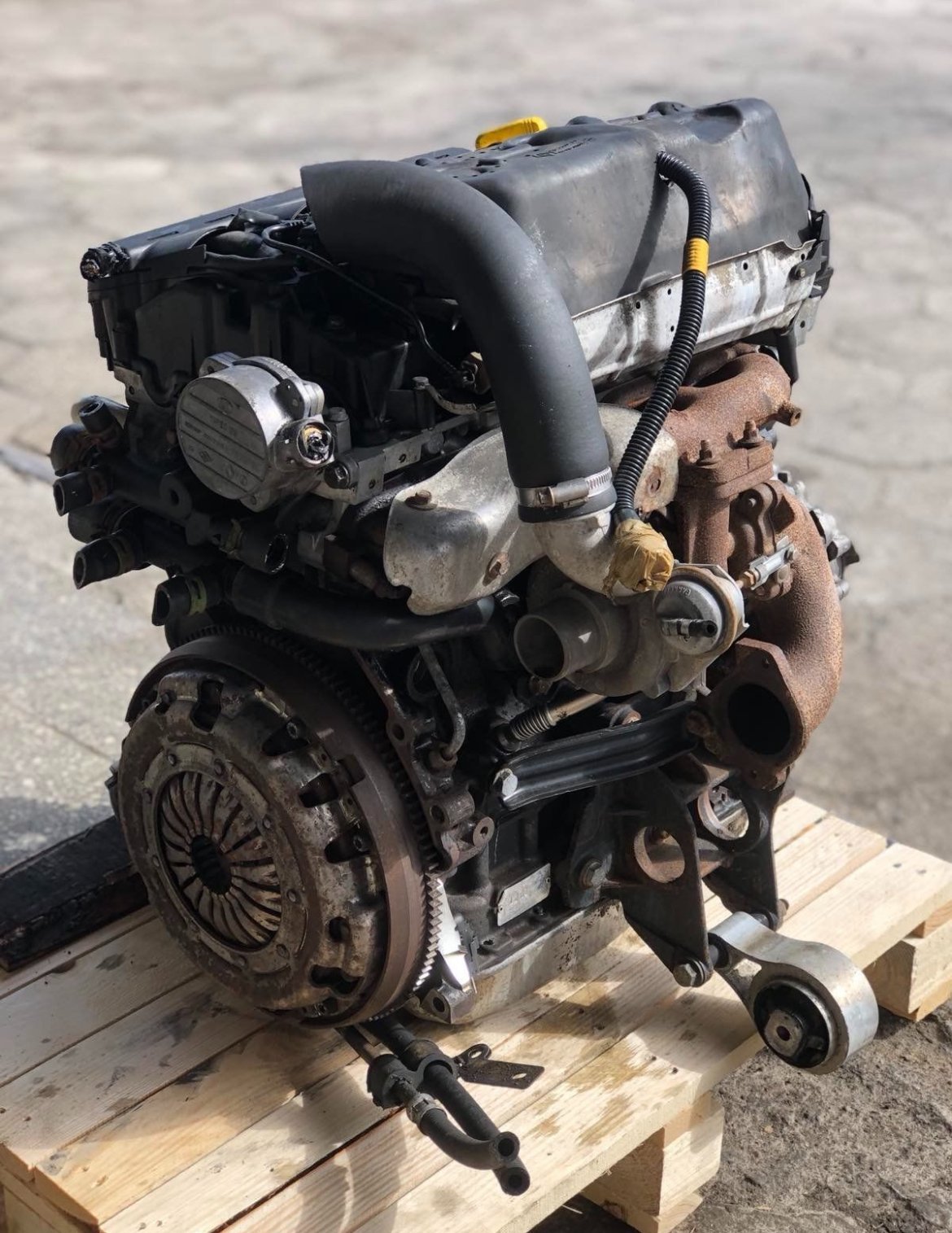 moteur g9t 722 – 85 000 km moteur g9t 722 – 85 000 km