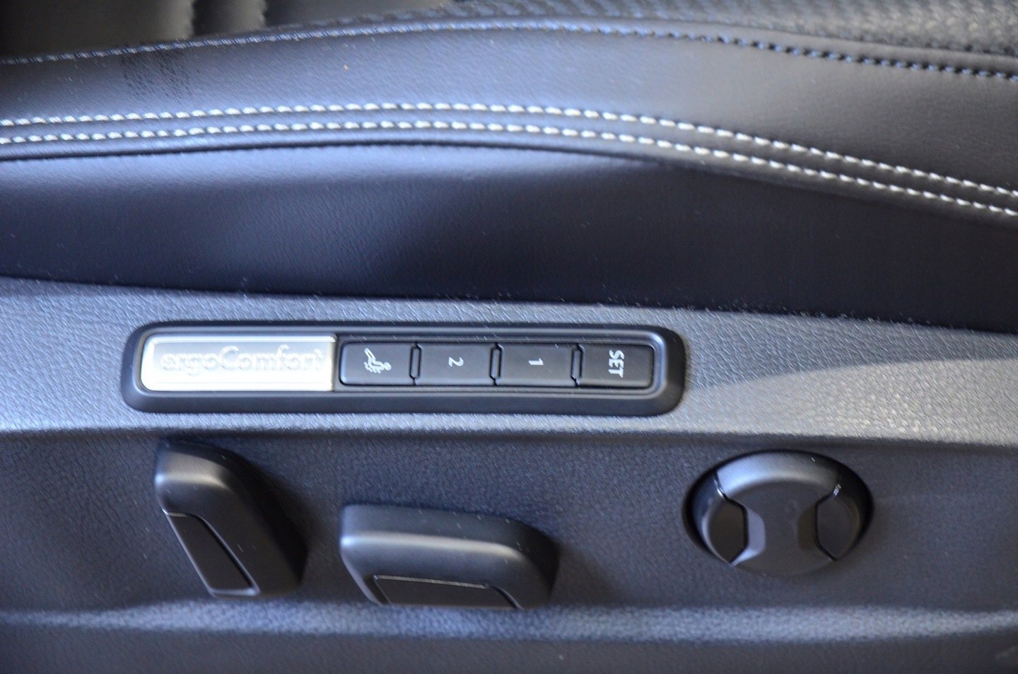 intérieur vw passat b8 lift r line 2018 cuir noir carbone neuf intérieur vw passat b8 lift r line 2018 cuir noir carbone neuf