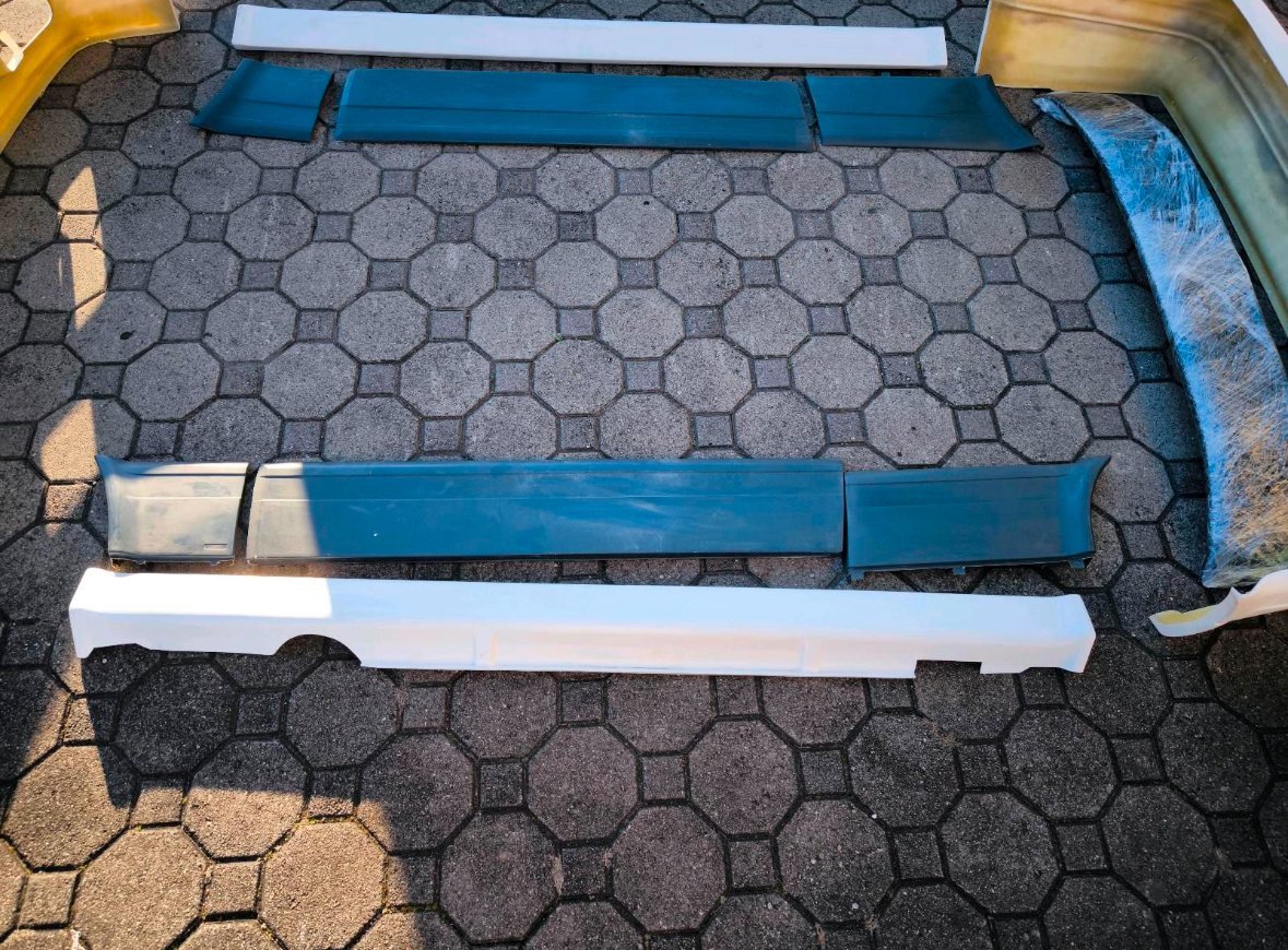 kit carrosserie complet bmw e30 mtech2 coupé kit carrosserie complet bmw e30 mtech2 coupé