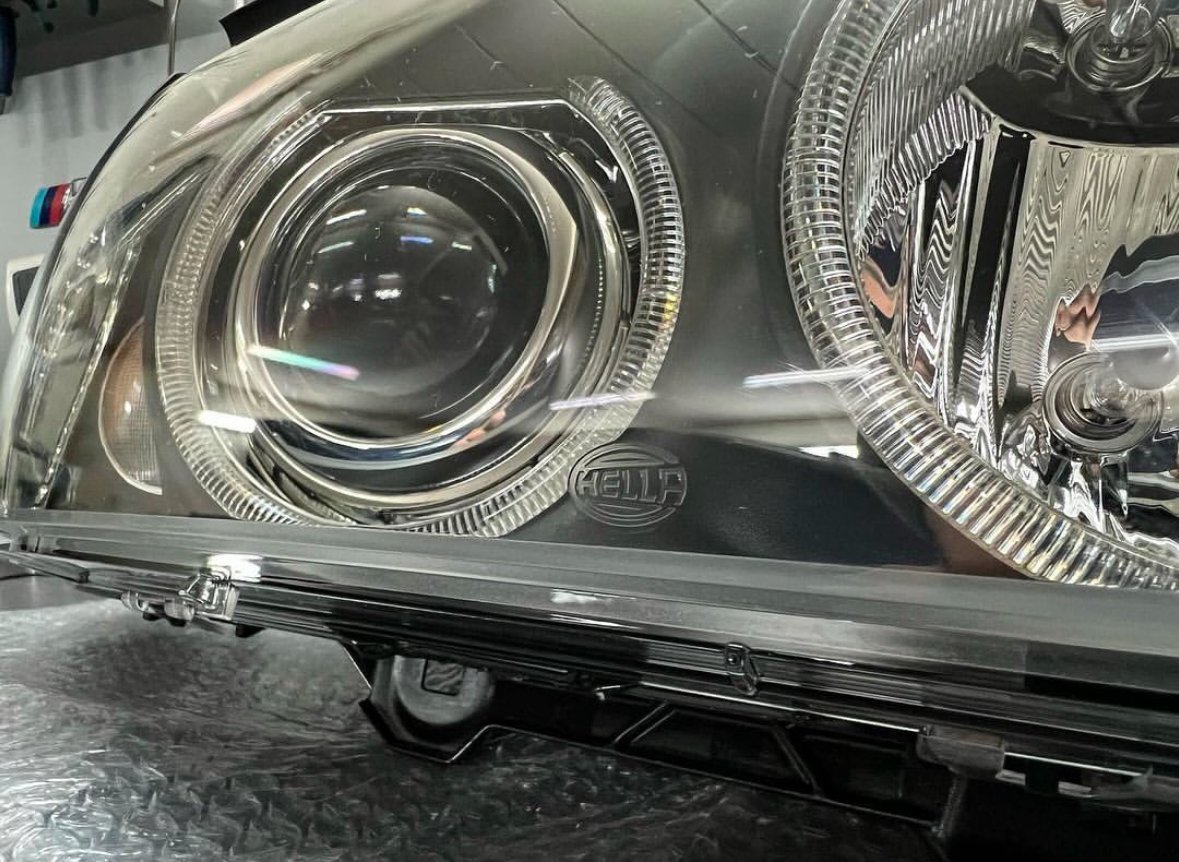 nouveau xénon d'origine phares hella bmw e39 nouveau xénon d'origine phares hella bmw e39