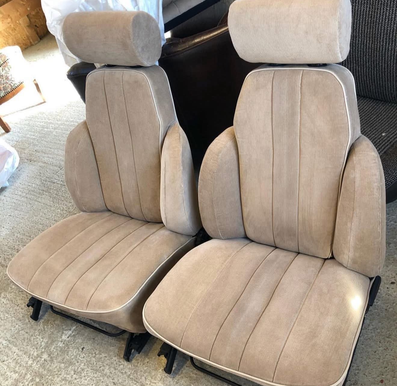 Sièges Renault 5 Alpine Turbo – Beige - Image 2